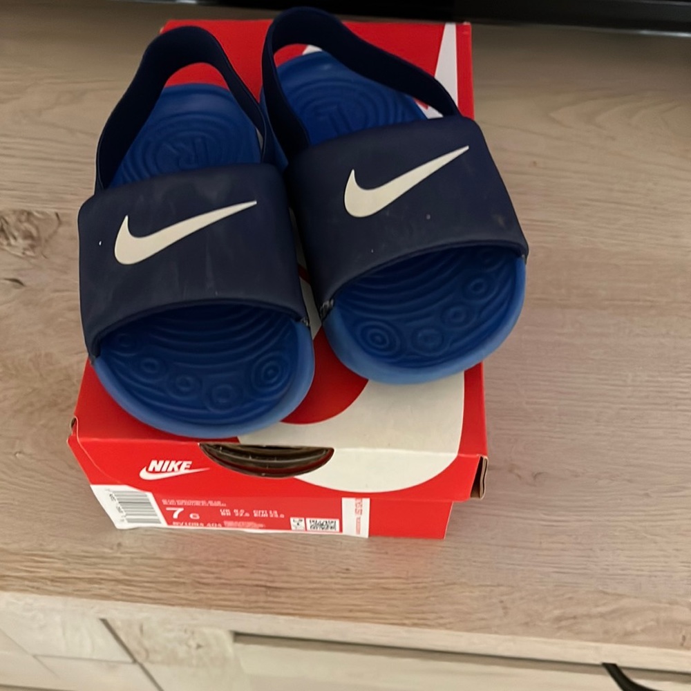 Nike Kids Navy and Blue Slide Sandals with White Swoosh